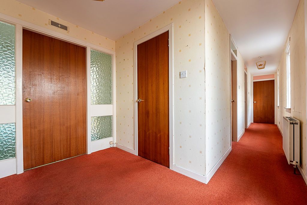 Property photo 2 of 28 Hallway