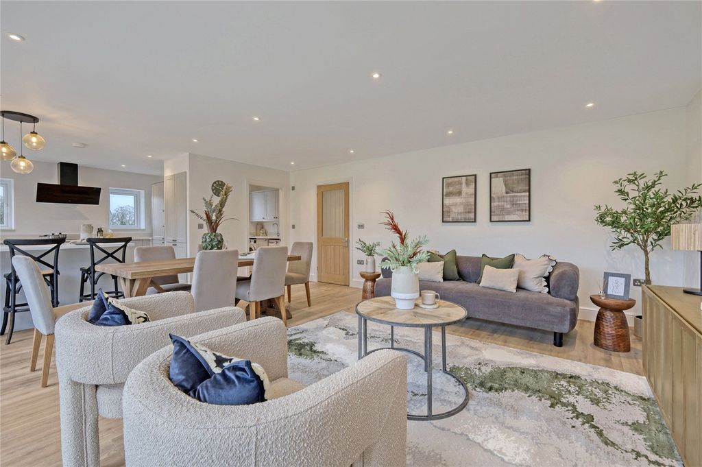 Property photo 1 of 22 Picture No. 53