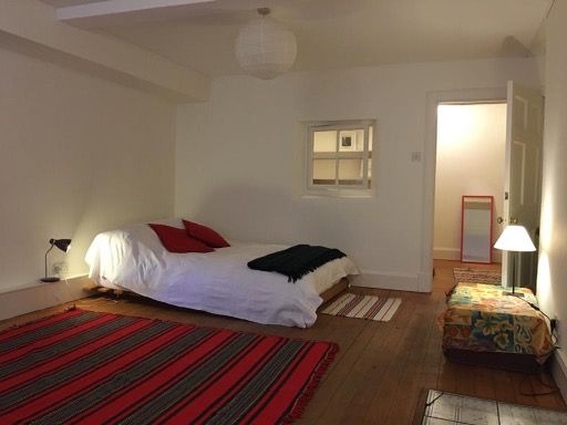 Property photo 1 of 16 Studio