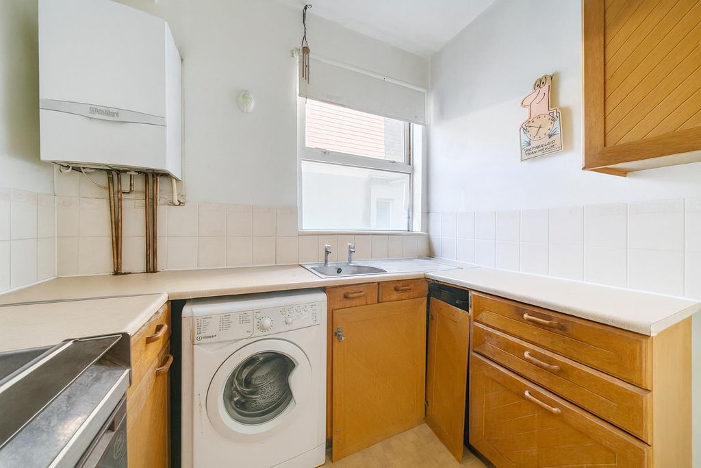 Property photo 3 of 10 Bba1Ae99-B7B8-4Efe-8c44-1ce3B7163856.Png