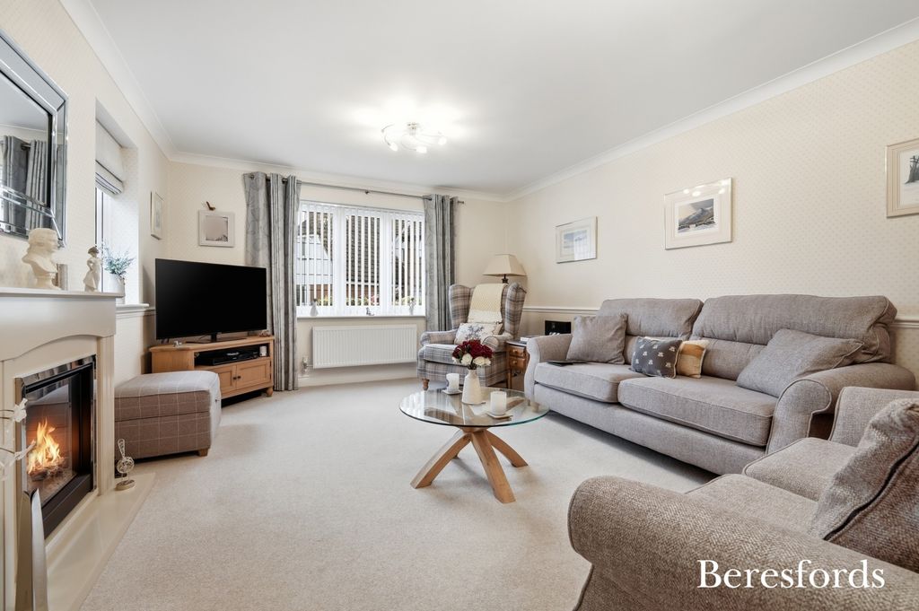 Property photo 3 of 24 Picture No. 20