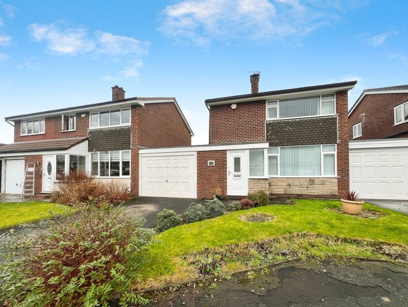 Property photo 1 of 12 External