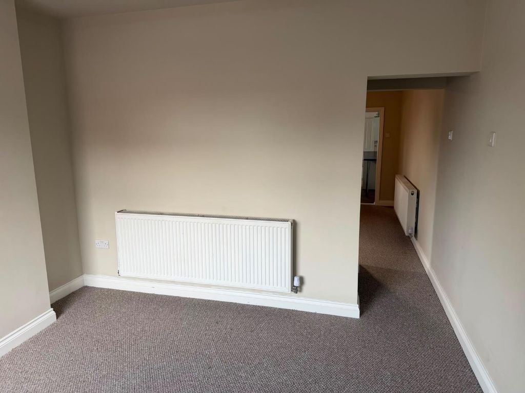 Property photo 3 of 9 5c77A26c-4F25-4450-Ab0c-E81F65A02026.Jpeg