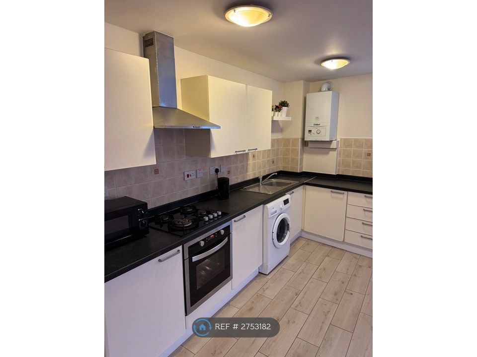 Property photo 3 of 9