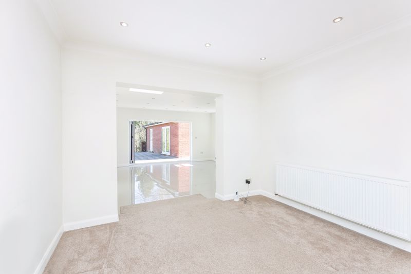 Property photo 3 of 24 Reception/Dining Room