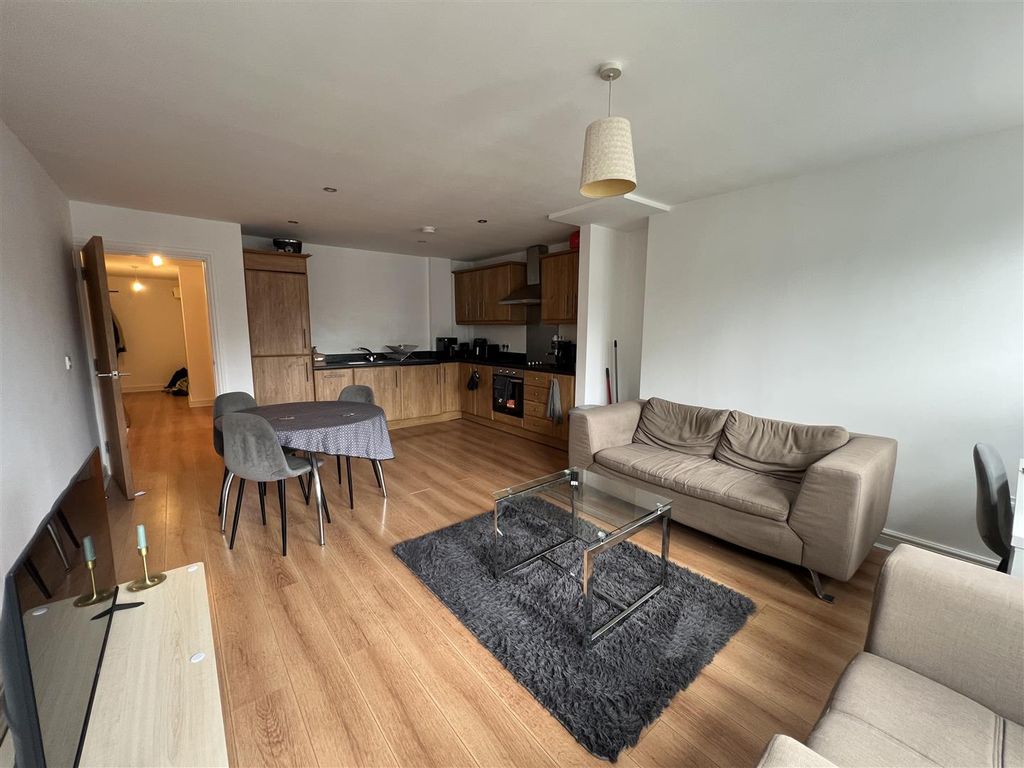 Property photo 3 of 9 Img_1308.Jpg