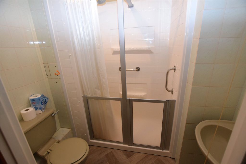 Property photo 3 of 6 Picture No. 02