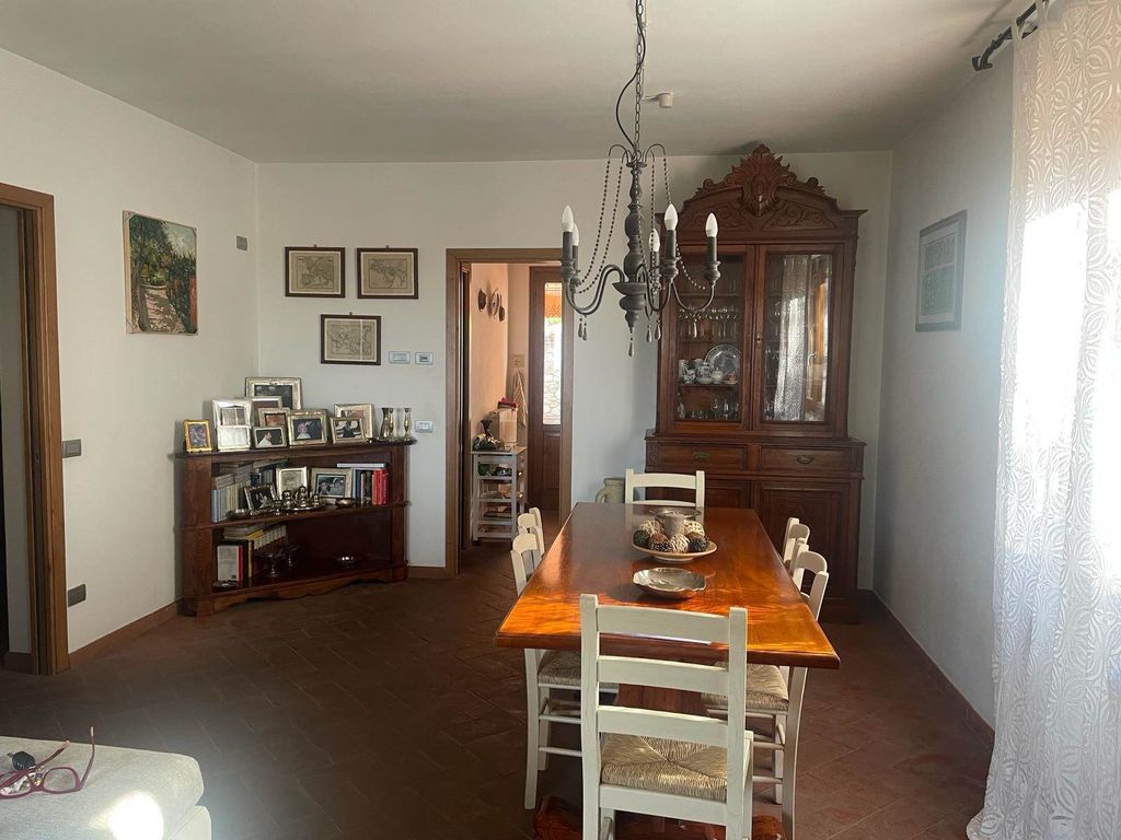 Property photo 3 of 30