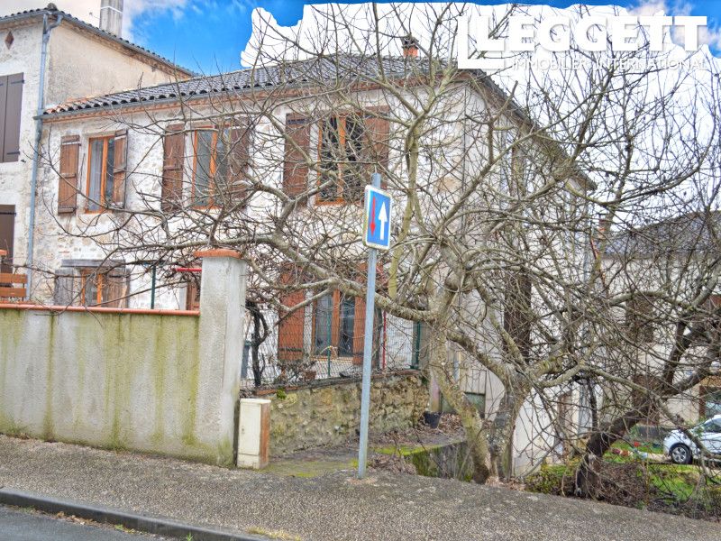 Property photo 2 of 10