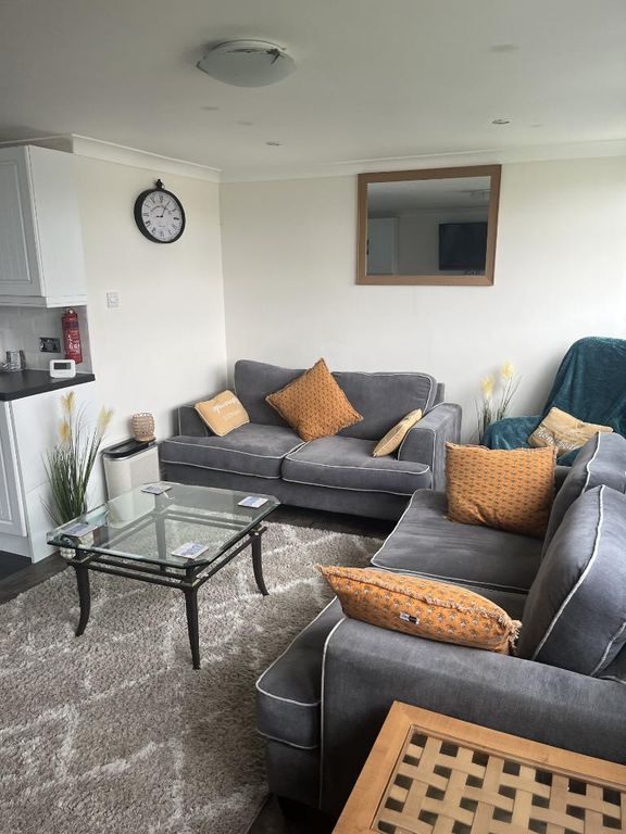 Property photo 3 of 9 Photo 3