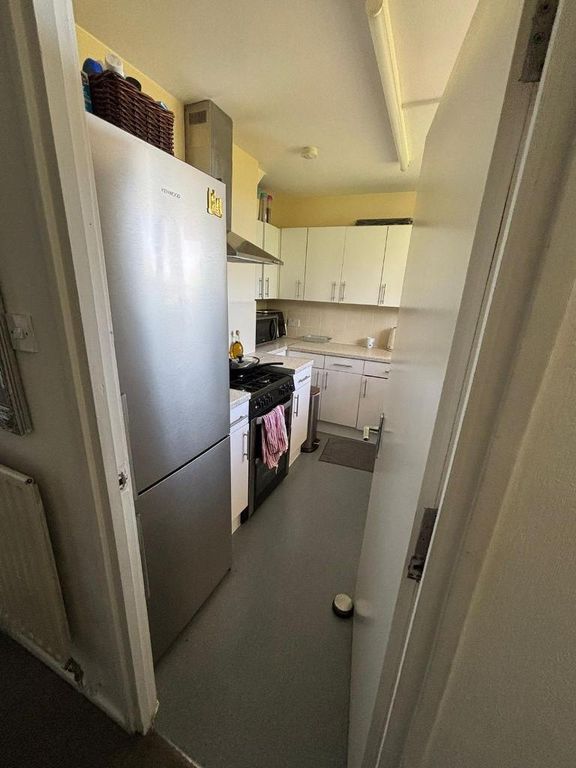 Property photo 2 of 10 Photo 2