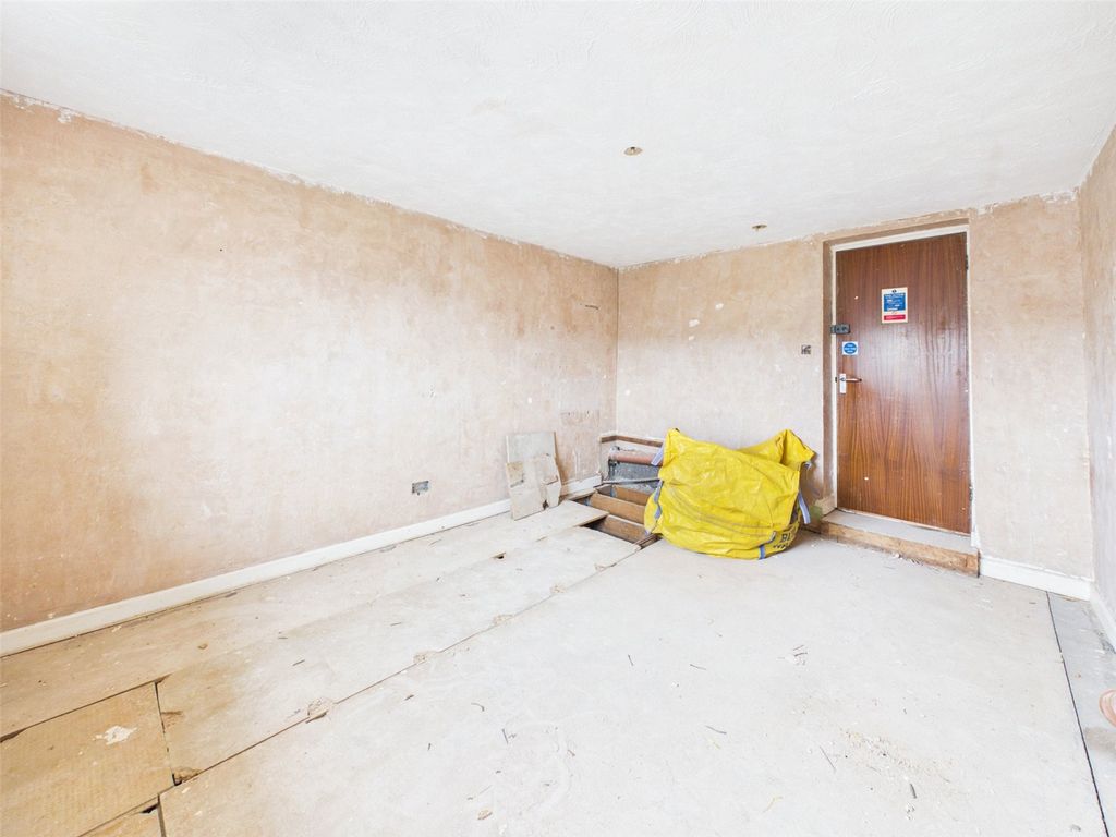 Property photo 3 of 30 Picture No. 54