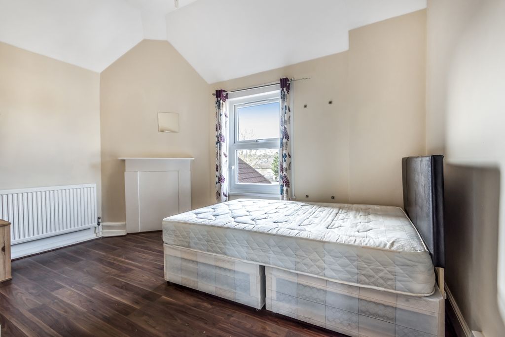 Property photo 3 of 7 449560 (3)