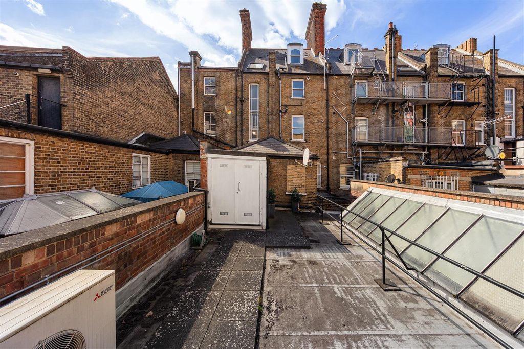 Property photo 2 of 12 094A2536.Jpg