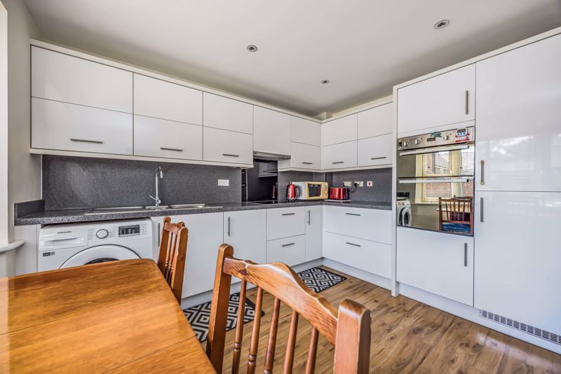 Property photo 2 of 17 Photo 10