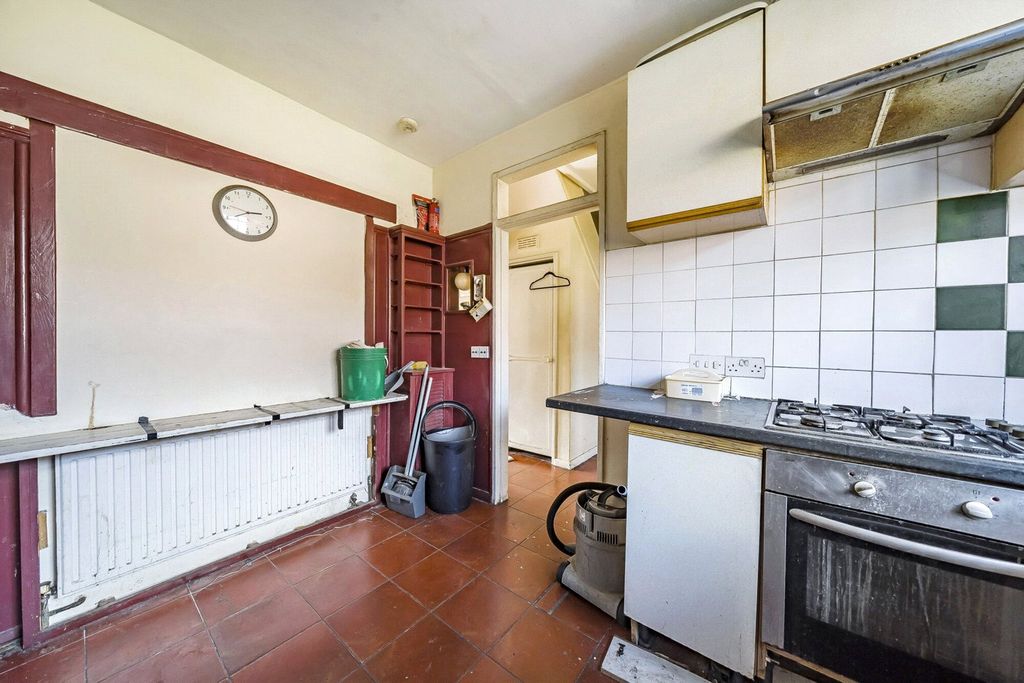 Property photo 3 of 16 3