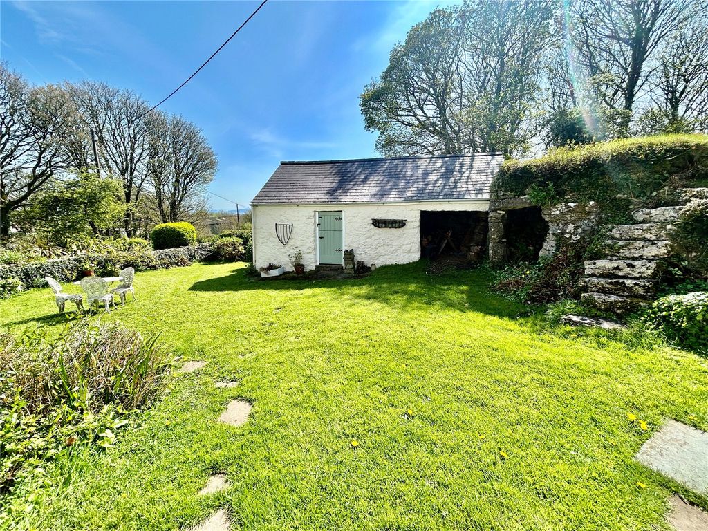 Property photo 3 of 28 Picture No. 16