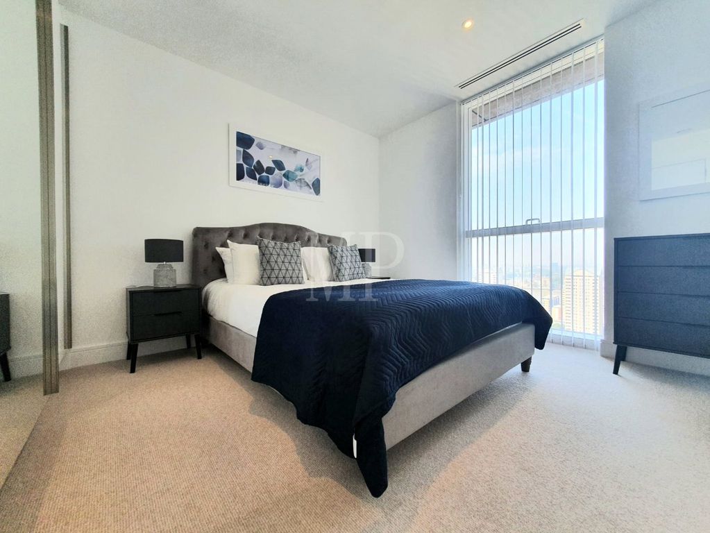 Property photo 3 of 8 Picture No. 12