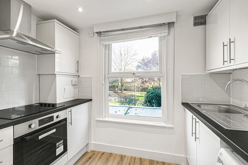 Property photo 3 of 14 Kitchen