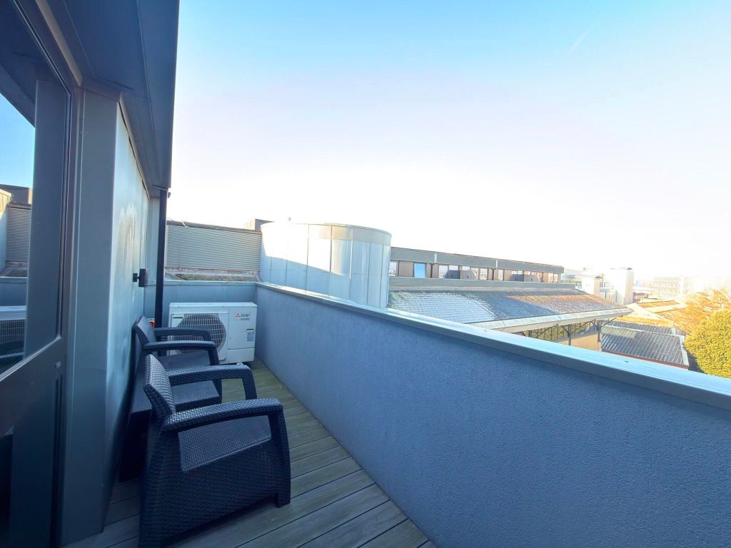 Property photo 2 of 3