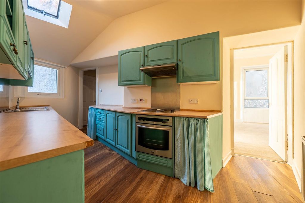 Additional image 9 of 2 bed flat for saleAtholl Street, Perth PH1