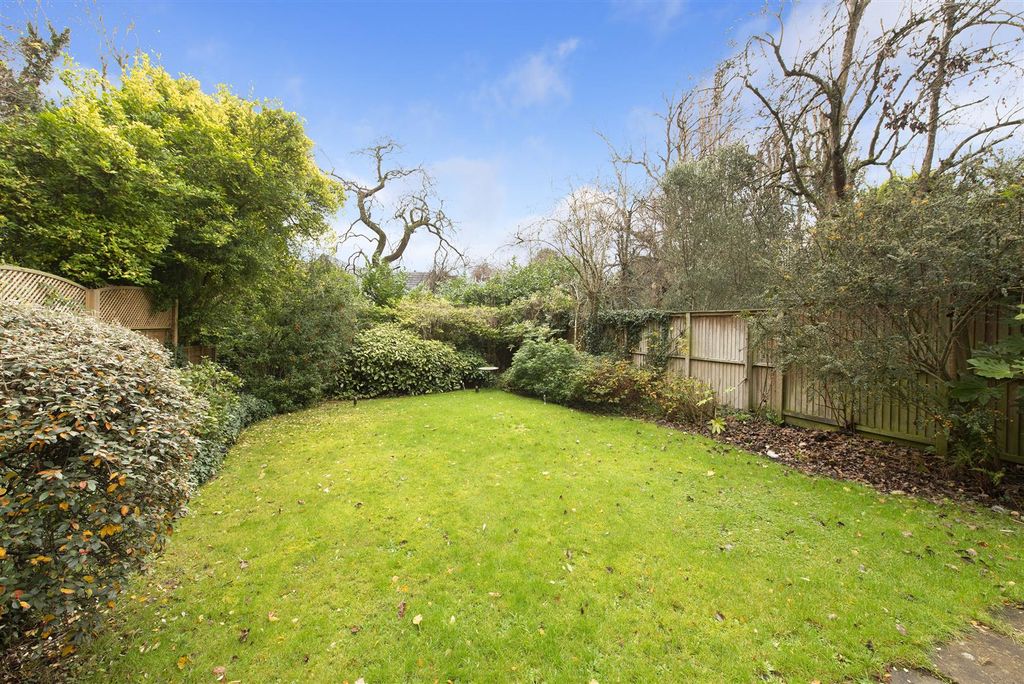 Property photo 2 of 12 53800 Hi Res (9).Jpg