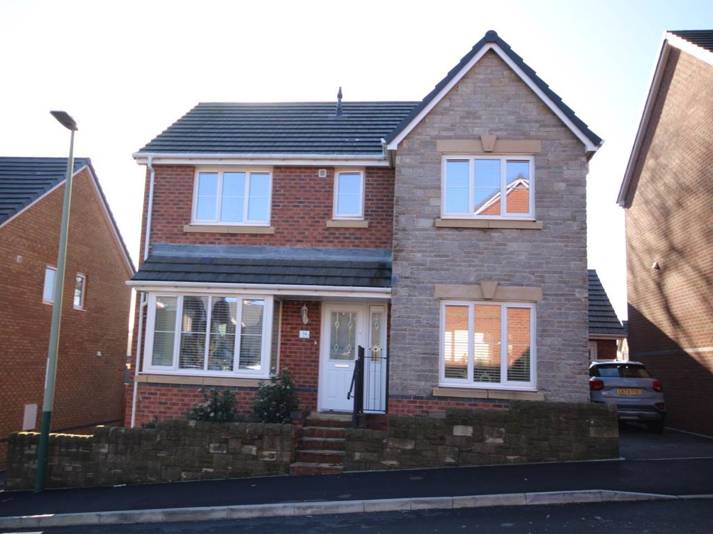 Property photo 1 of 18 Front