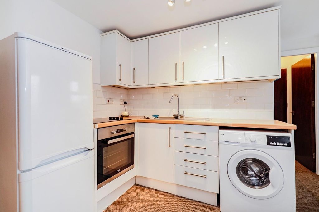 Property photo 2 of 12 _Q0A9623.Jpg