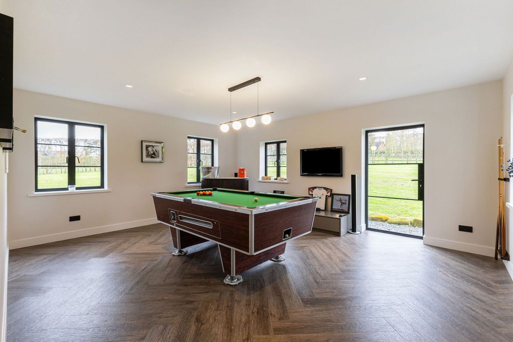 Additional image 17 of 7 bed detached house for saleUllenhall, Henley-In-Arden B95