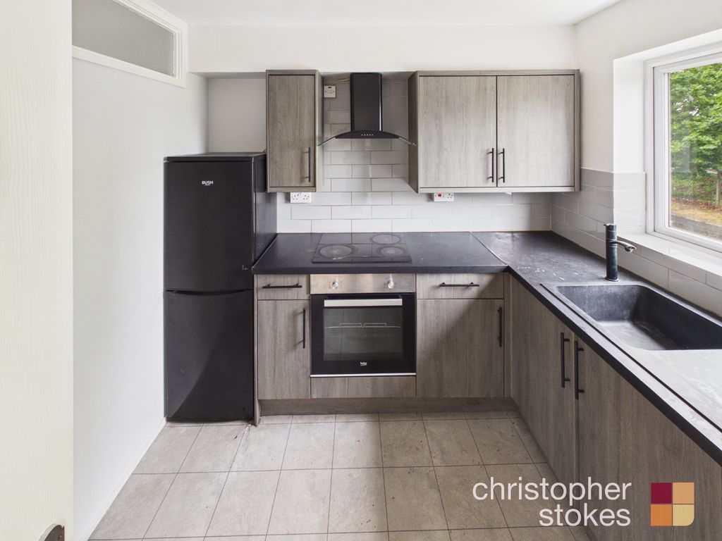 Property photo 3 of 9 5217793