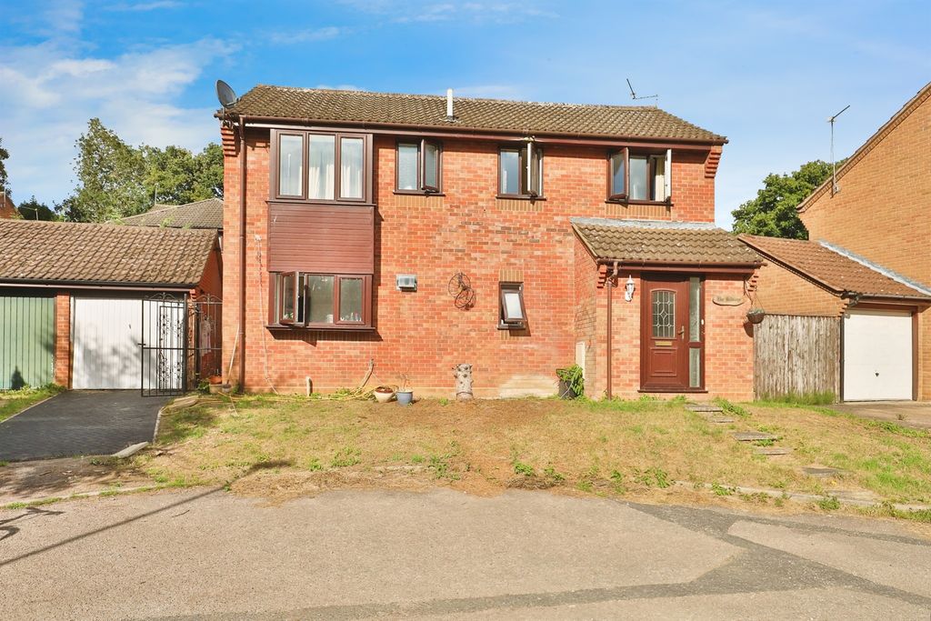 Property photo 1 of 17