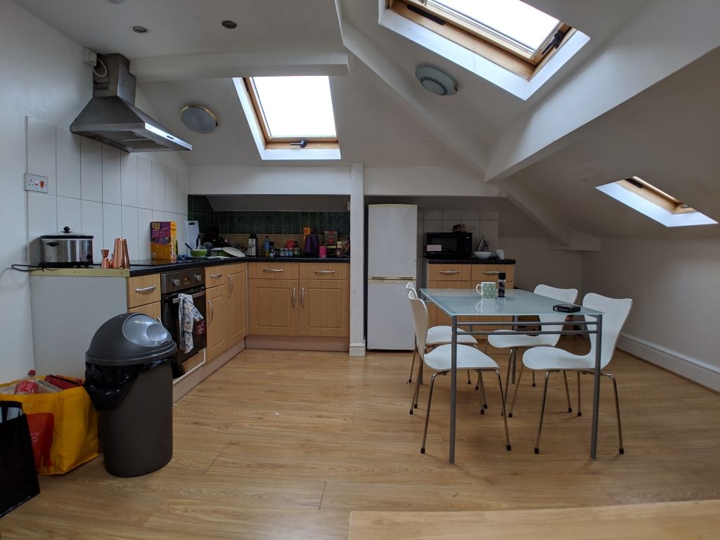 Property photo 3 of 8