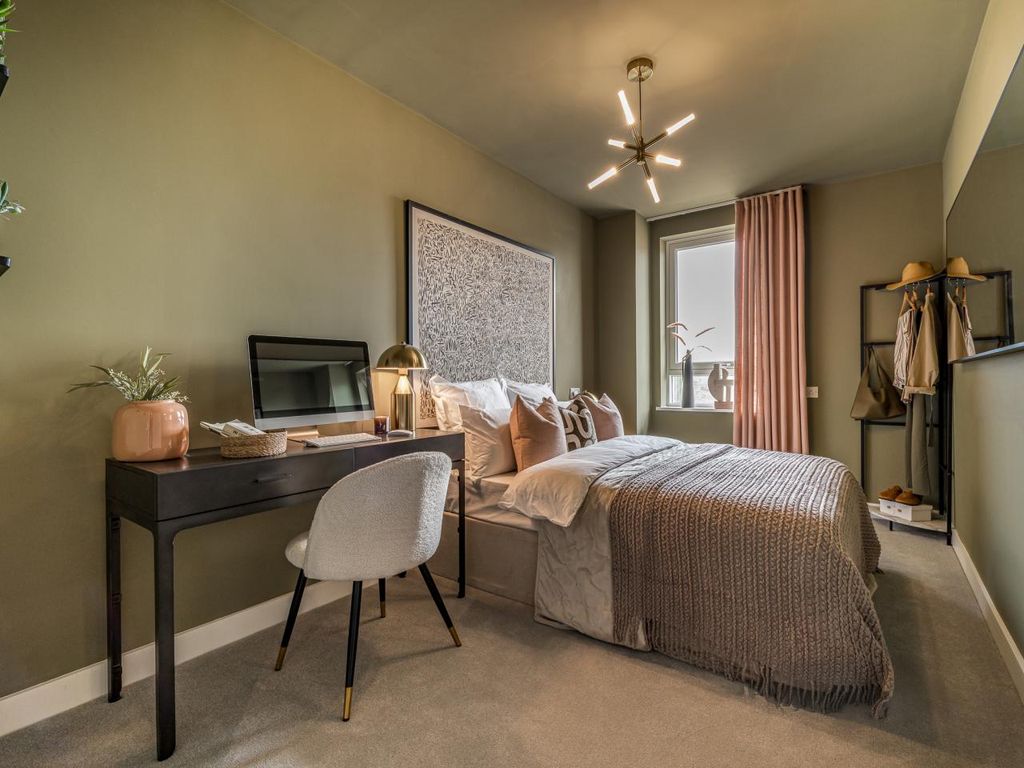 Property photo 3 of 7 Bedroom 2