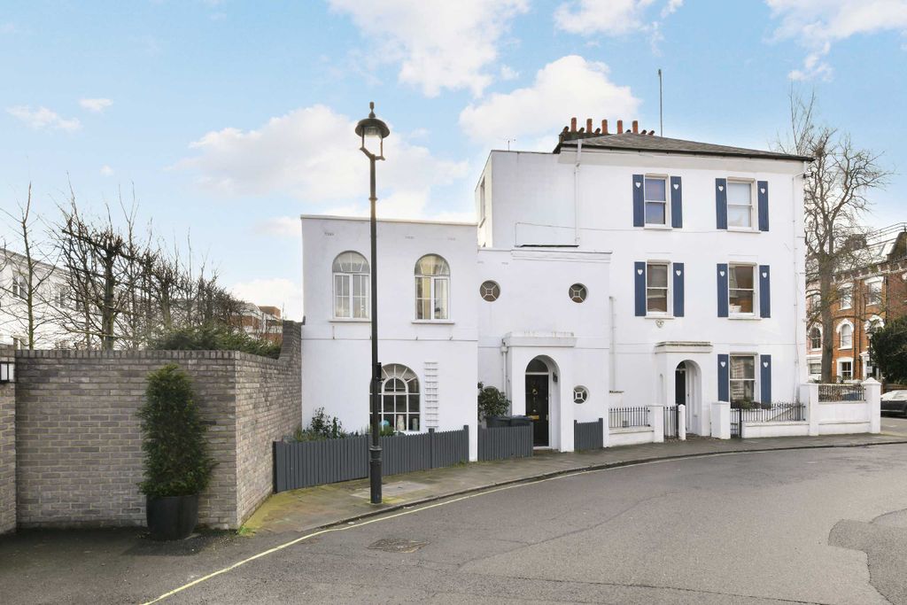 Property photo 1 of 15 Photo