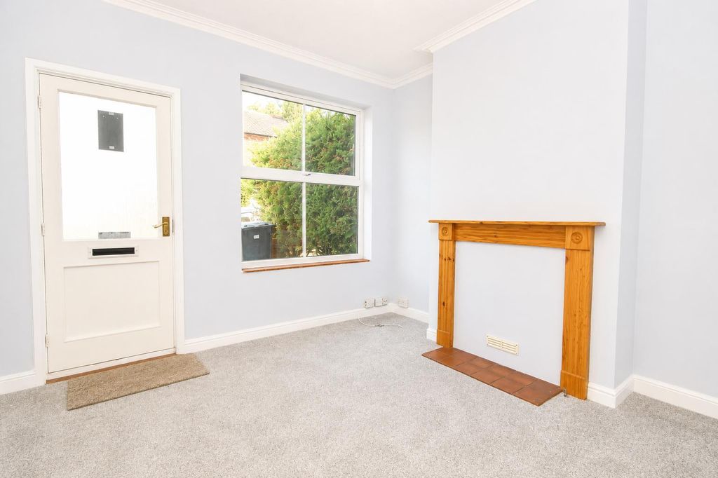 Property photo 2 of 13 08Edb1Ed-379B-4E5A-83F3-46B5Db22d391.Png
