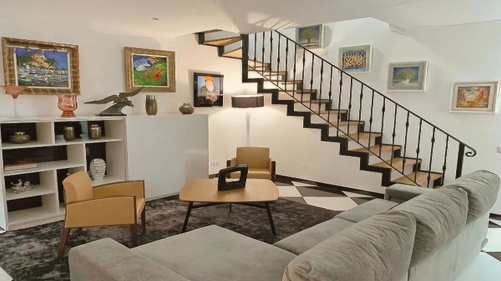 Property photo 3 of 11