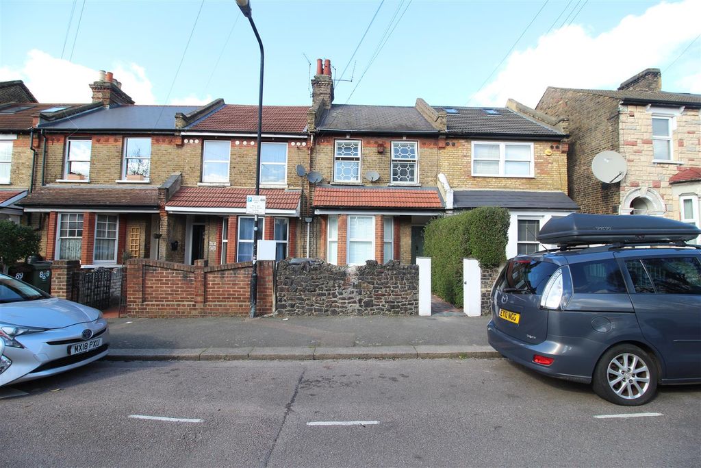 Property photo 3 of 6 Img_2323.Jpg