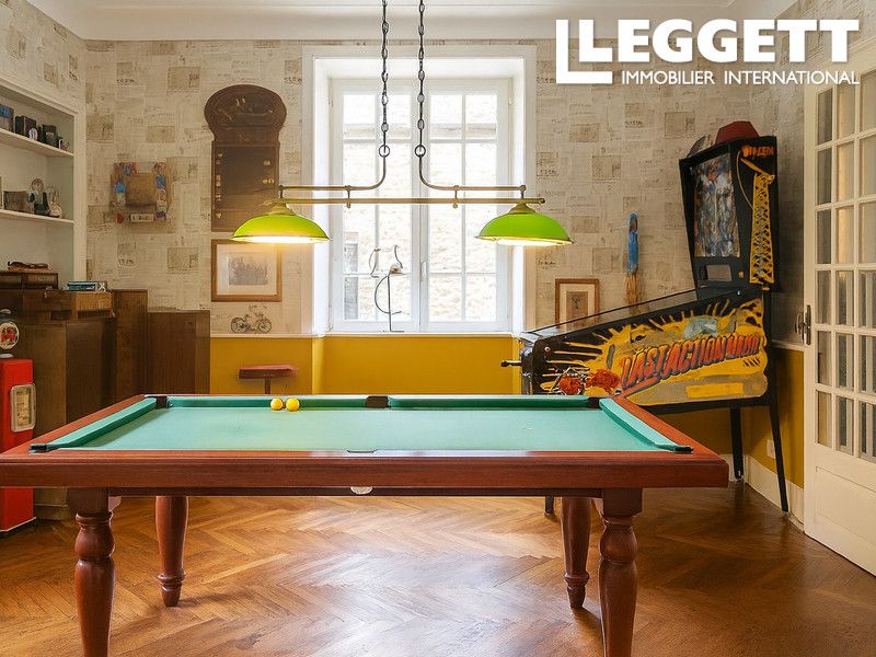 Property photo 3 of 10