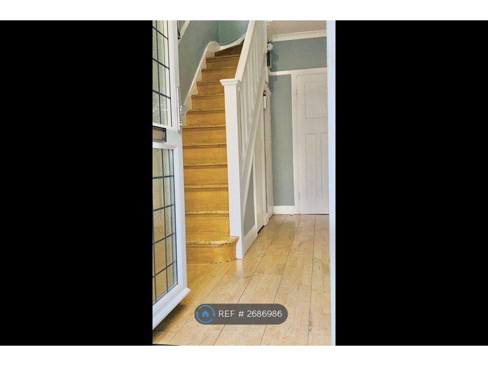 Property photo 3 of 13 Entrance