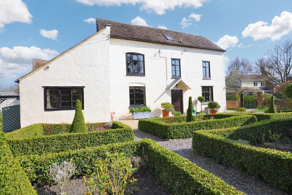 Property photo 1 of 32