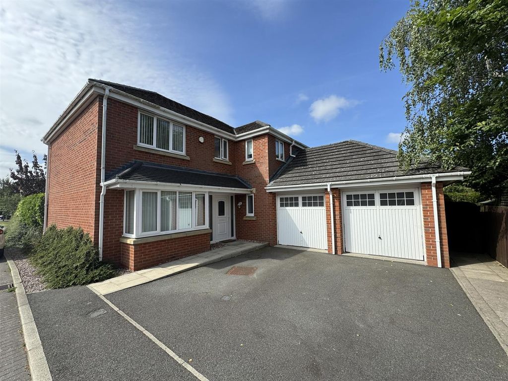 Property photo 1 of 11 B88De06C-667B-4E42-8Be6-0142Dfc4C75E_1_102_O.Jpeg