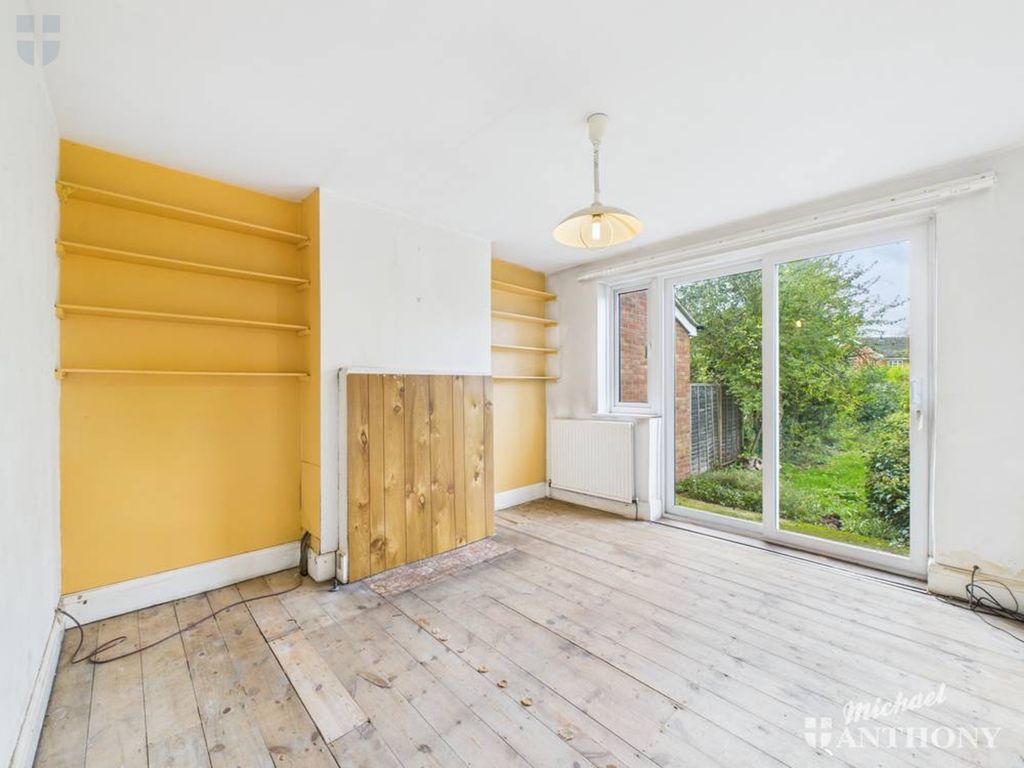 Property photo 3 of 16 Cam03218G0-Pr0813-Still002-Thumbnail-H750-70