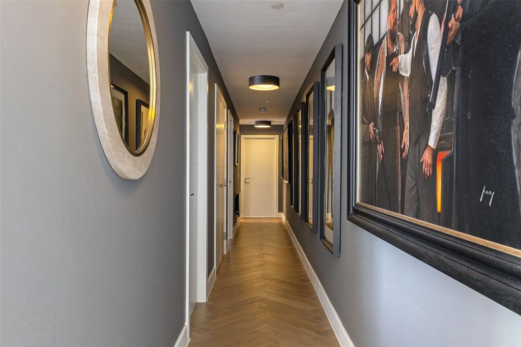 Additional image 11 of 3 bed flat for saleImperial House, Princes Gate, Homer Road, Solihull, West Midlands B91