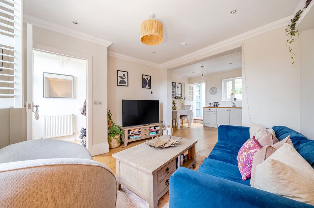 Property photo 3 of 21 1452343-13-6A01B8...