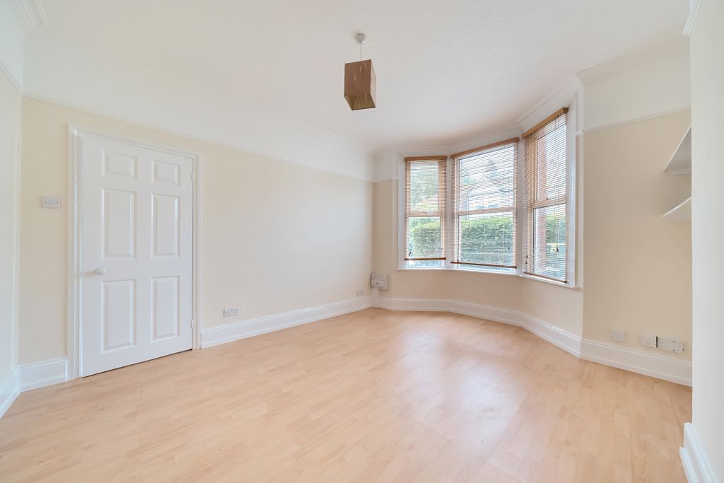 Property photo 2 of 10 Living Room