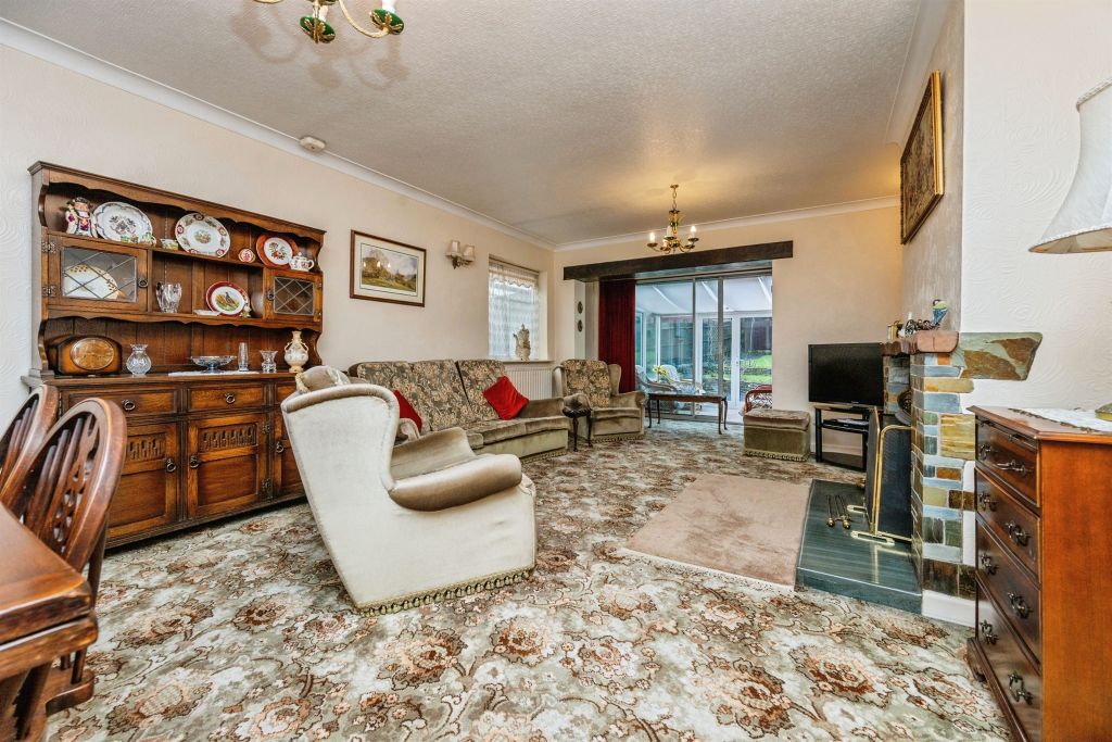 Property photo 3 of 22