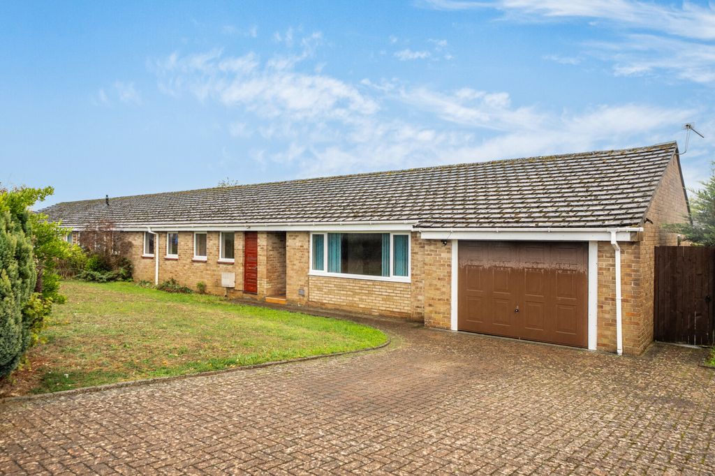 Property photo 1 of 21 External View