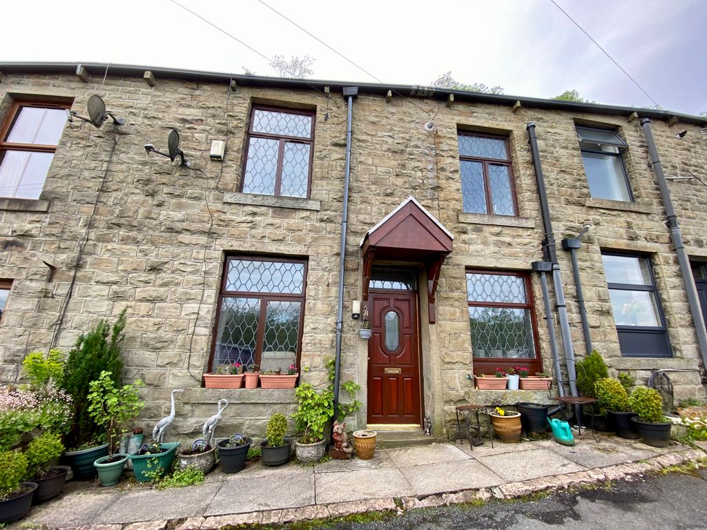 Property photo 1 of 16 External