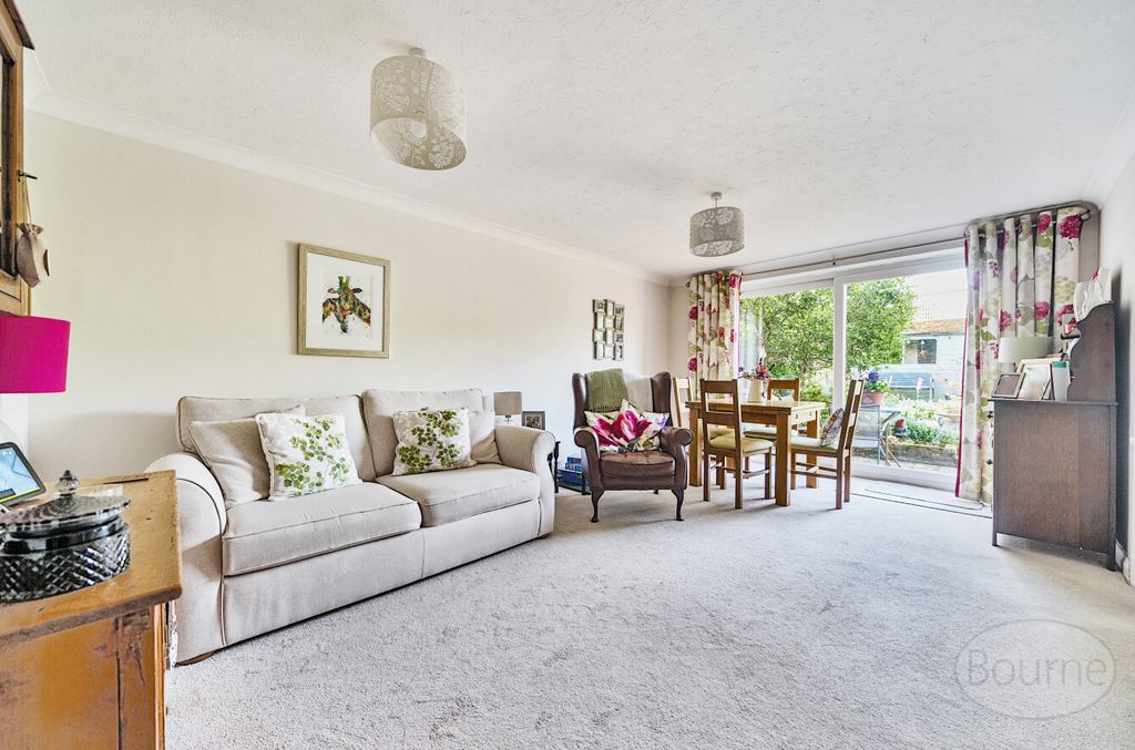 Property photo 2 of 20 6892Fa31-67B8-4Da...