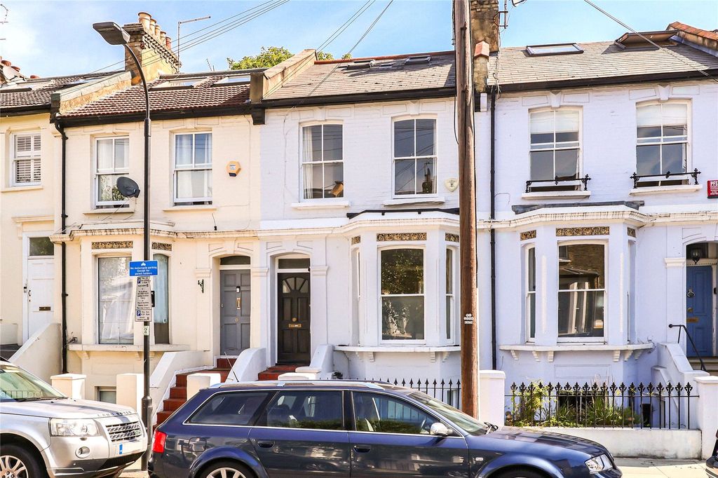 Property photo 2 of 14 Exterior